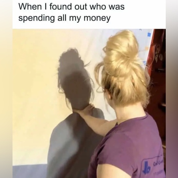 ๐My Closet Show ๐  Like this to be notified when I go live! - Picture 6 of 8